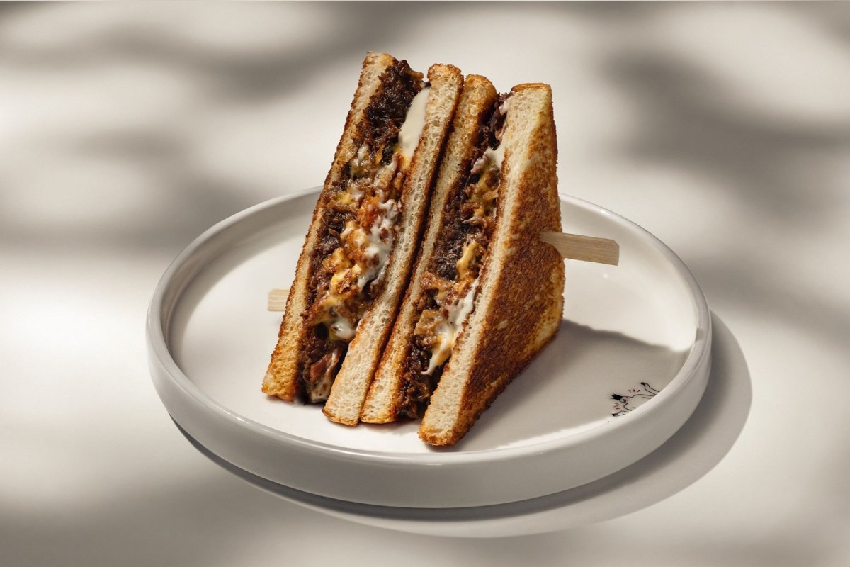 Ribs Sandwich